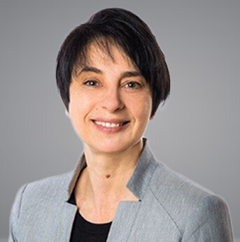 Laura Tonnetti headshot
