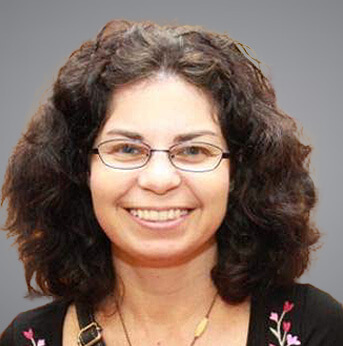 Corinne Leilani Goldberg headshot